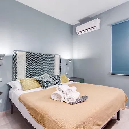 Vivilo Collection - Pigneto Apartments - Patio - Terrace - Parking Rome Exterior photo
