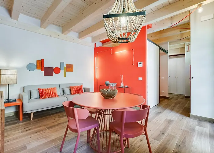 Vivilo Collection - Pigneto Apartments - Patio - Terrace - Parking