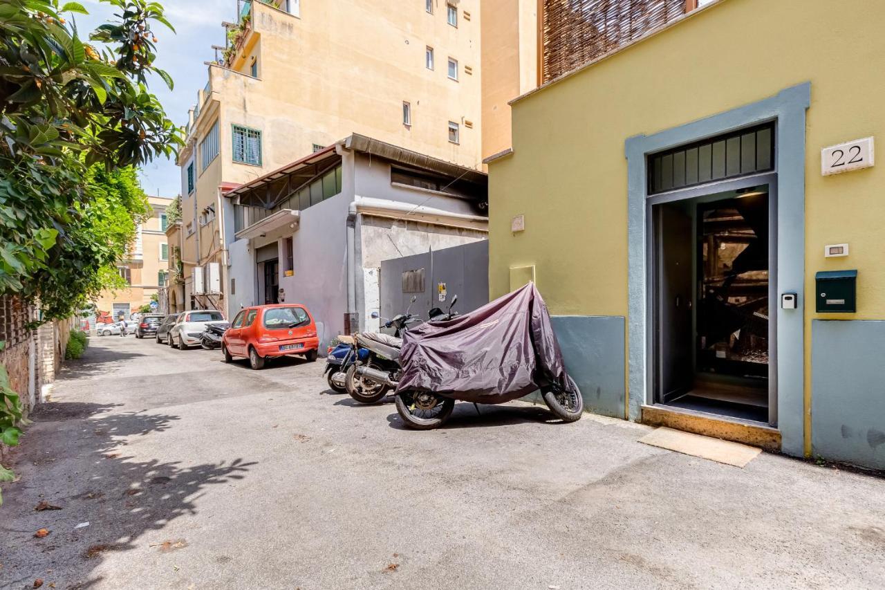Vivilo Collection - Pigneto - Patio - Terrace - Parking Apartment *